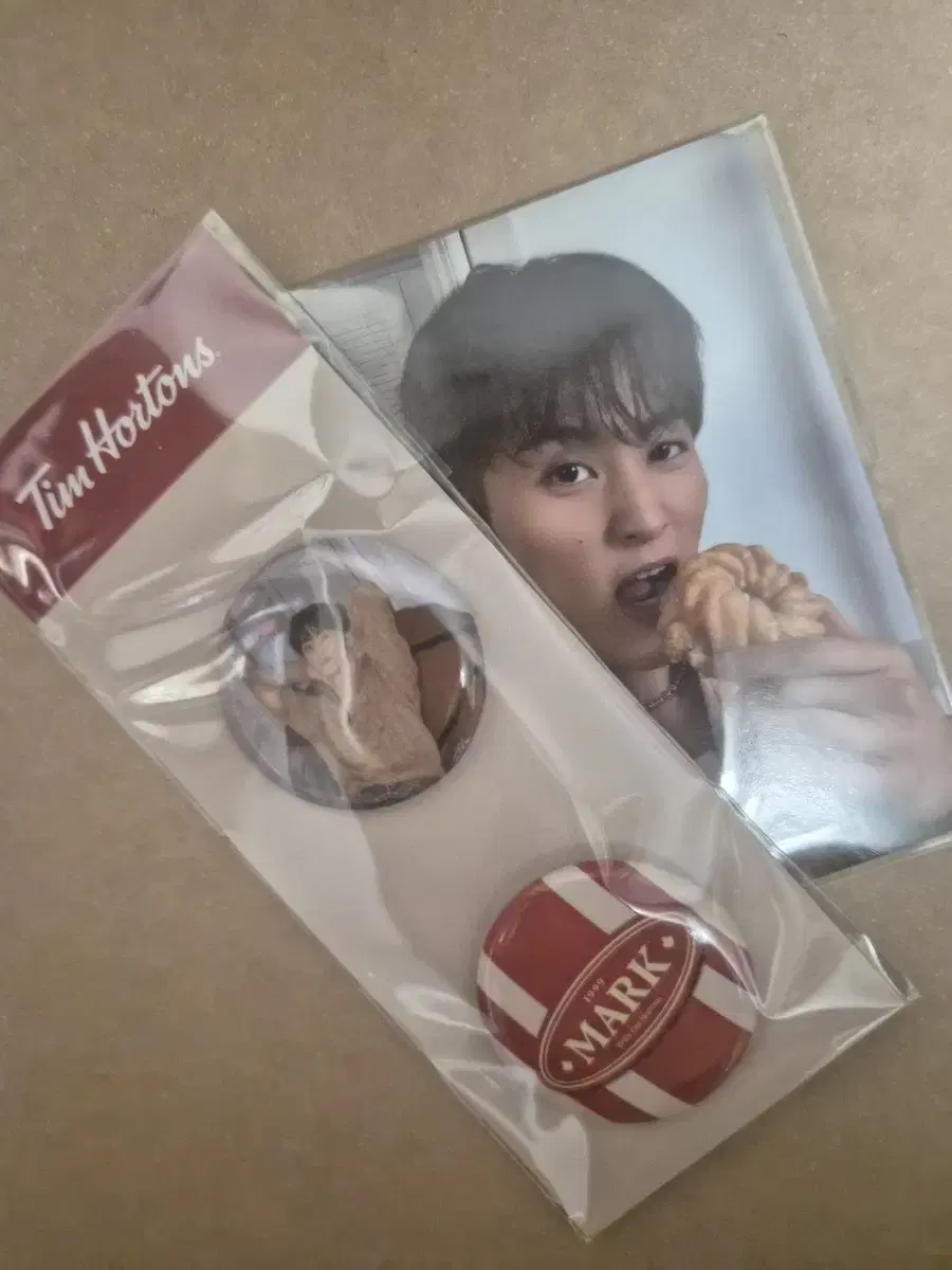 NCT マーク Tim hortons Tシャツ NCT マーク Tim Hortons ティムホートン Tシャツ - メルカリ
